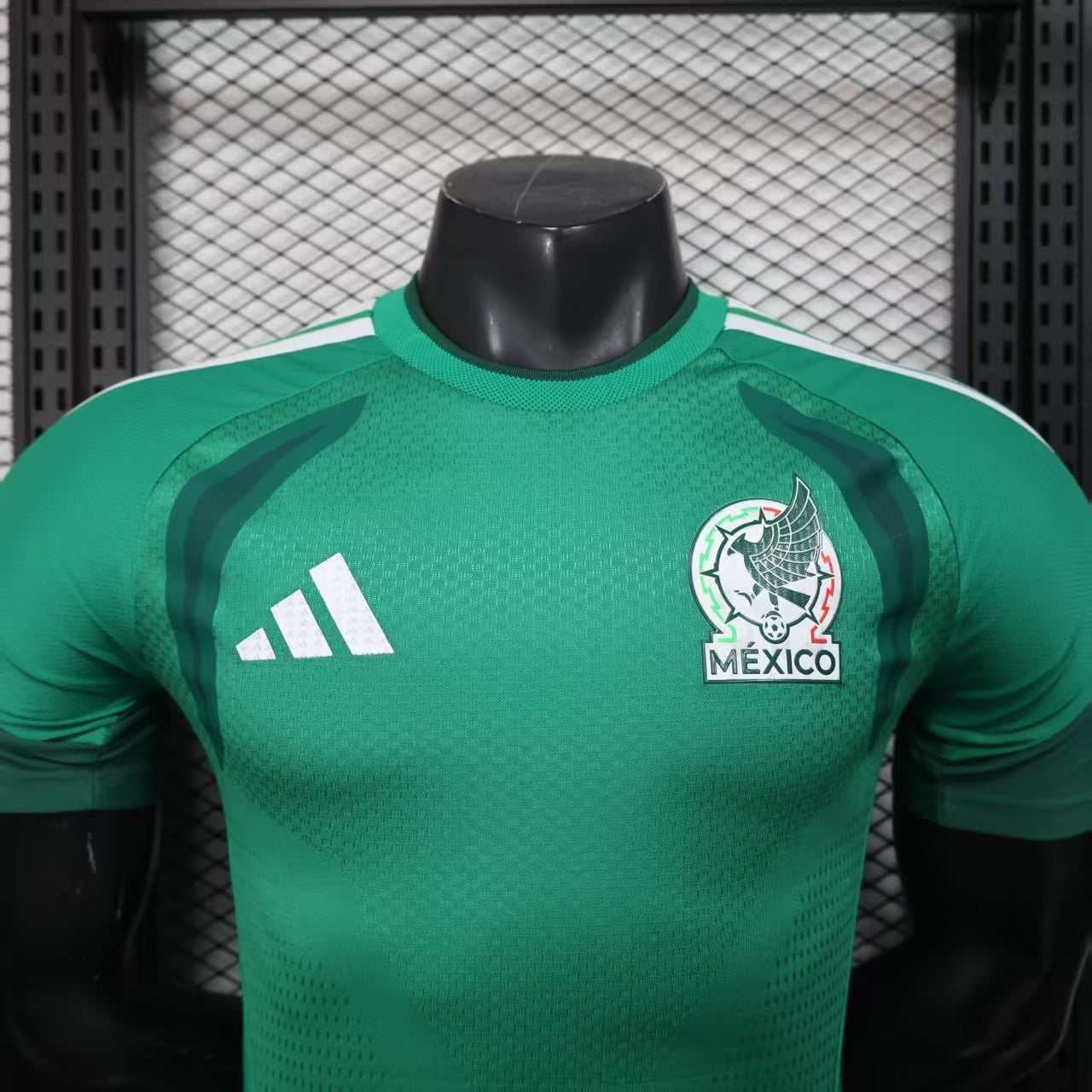 MÉXIQUE - MAILLOT AVANT MATCH JOUEUR 2026
