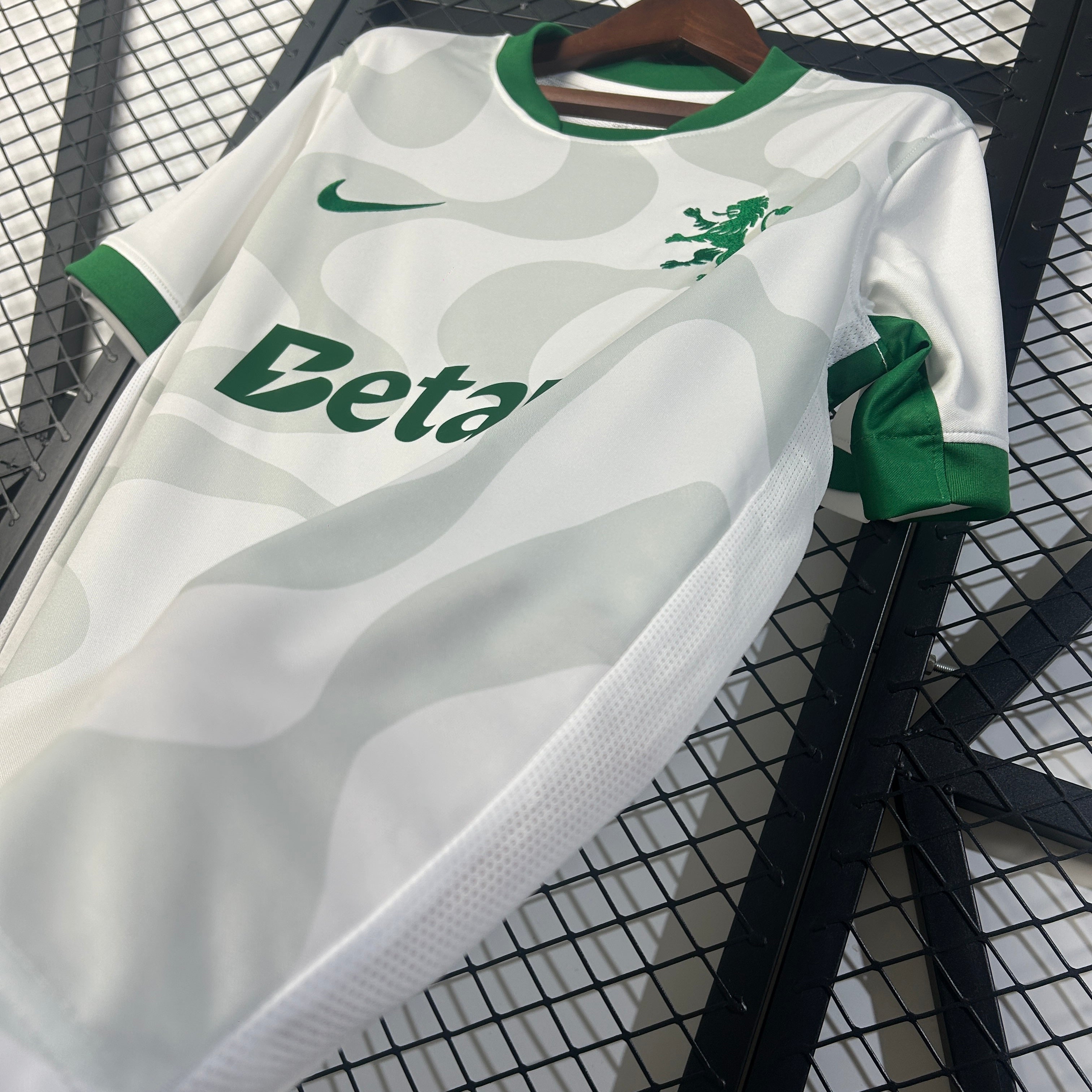 SPORTING - MAILLOT EXTÉRIEUR 25/26