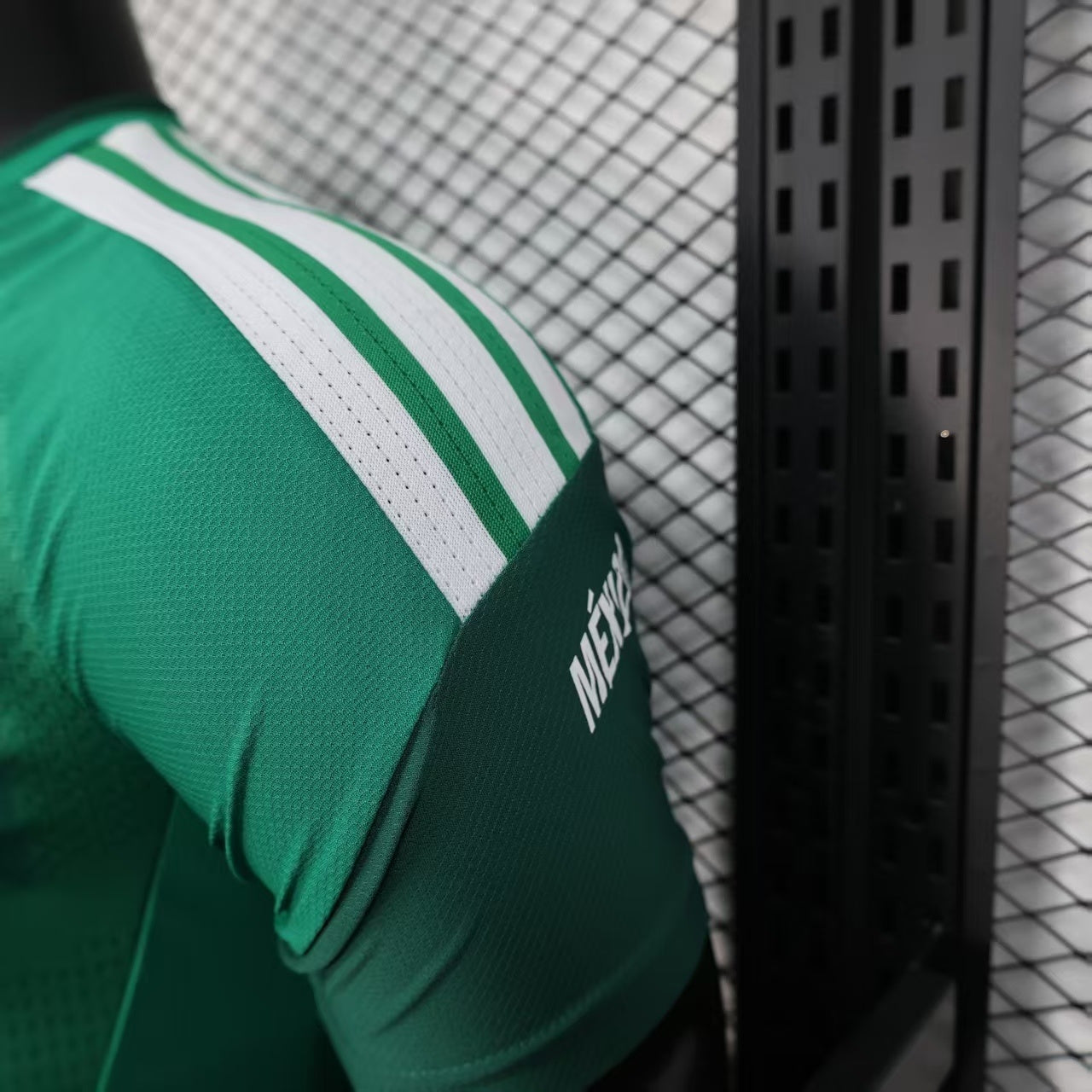 MÉXIQUE - MAILLOT AVANT MATCH JOUEUR 2026