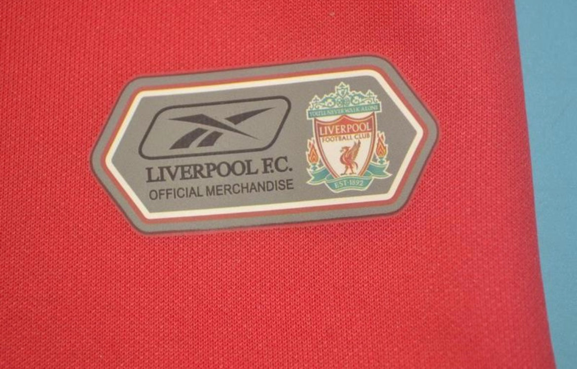 LIVERPOOL - MAILLOT DOMICILE 04/05
