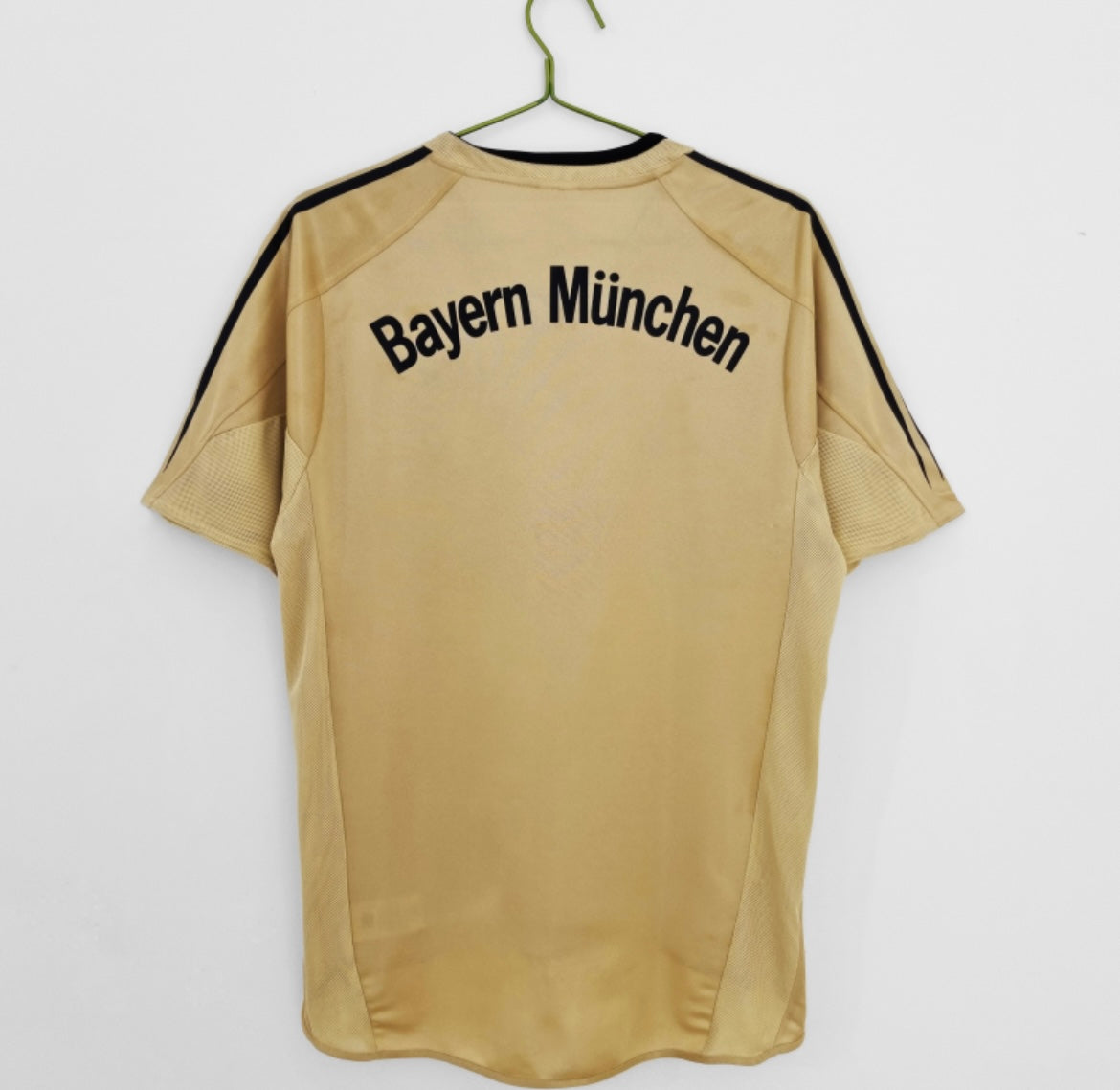 FC BAYERN - MAILLOT EXTÉRIEUR 04/05