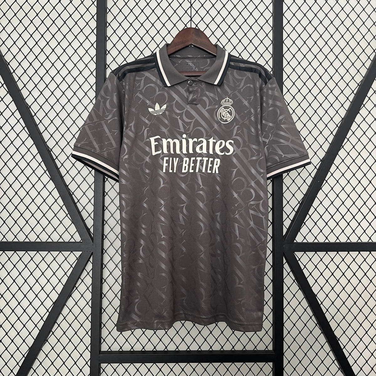 REAL MADRID - MAILLOT EXTÉRIEUR 24/25