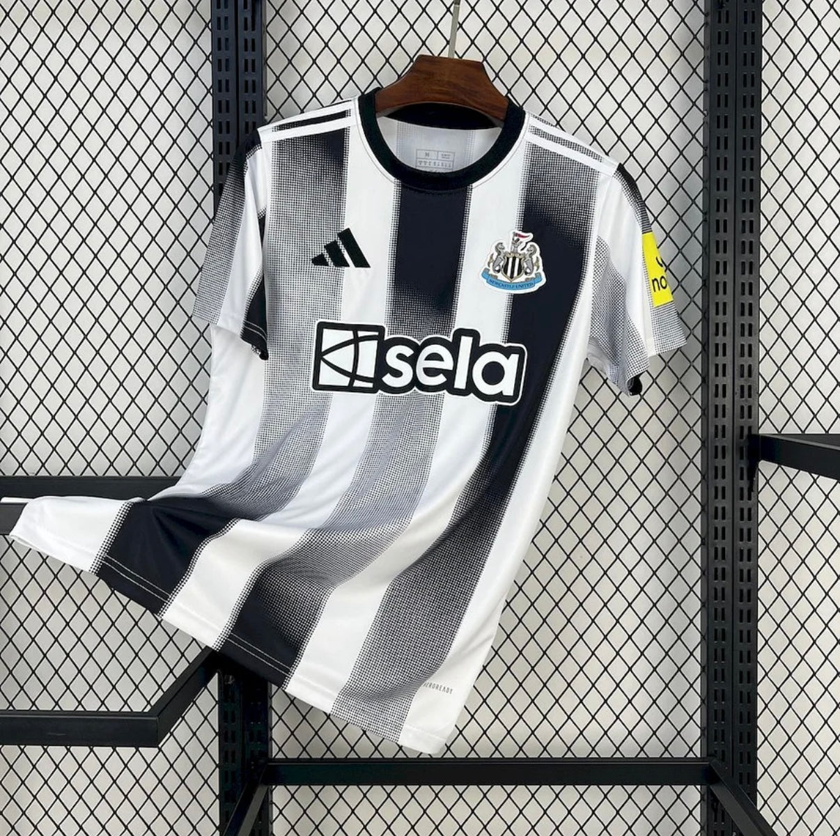NEWCASTLE - HOME SHIRT 25/26