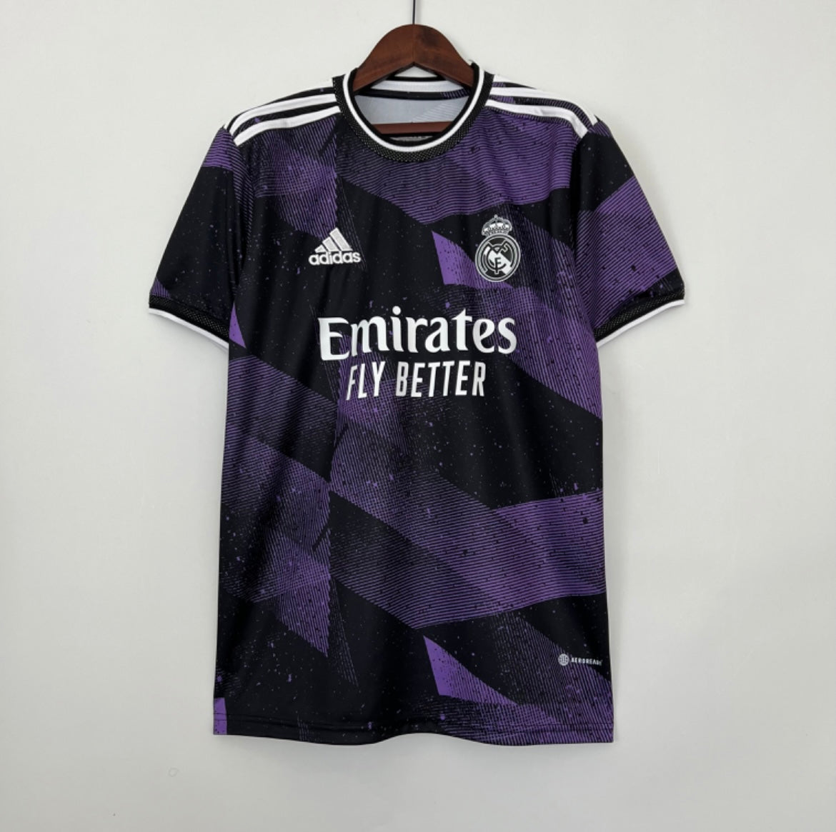 REAL MADRID - MAILLOT CONCEPT 23/24
