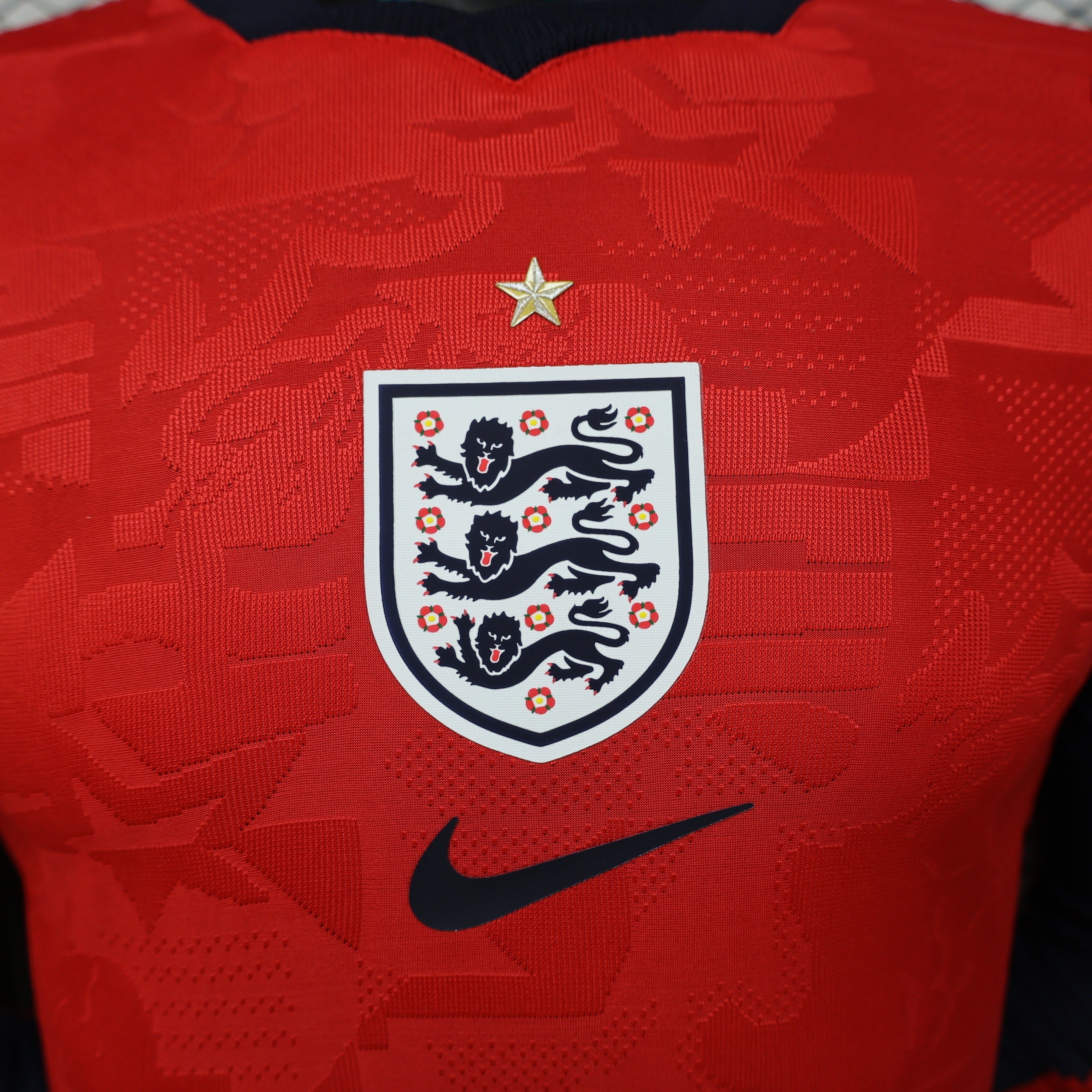 ANGLETERRE - MAILLOT EXTÉRIEUR JOUEUR MANCHES LONGUES 2026