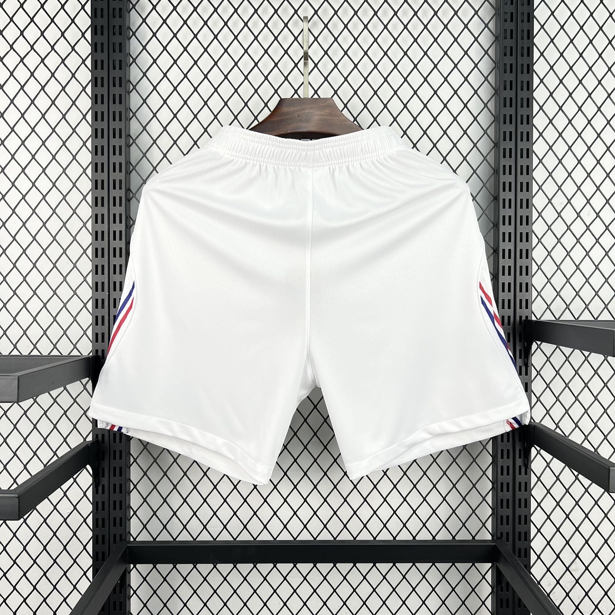 FRANCE - SHORT DOMICILE 2026