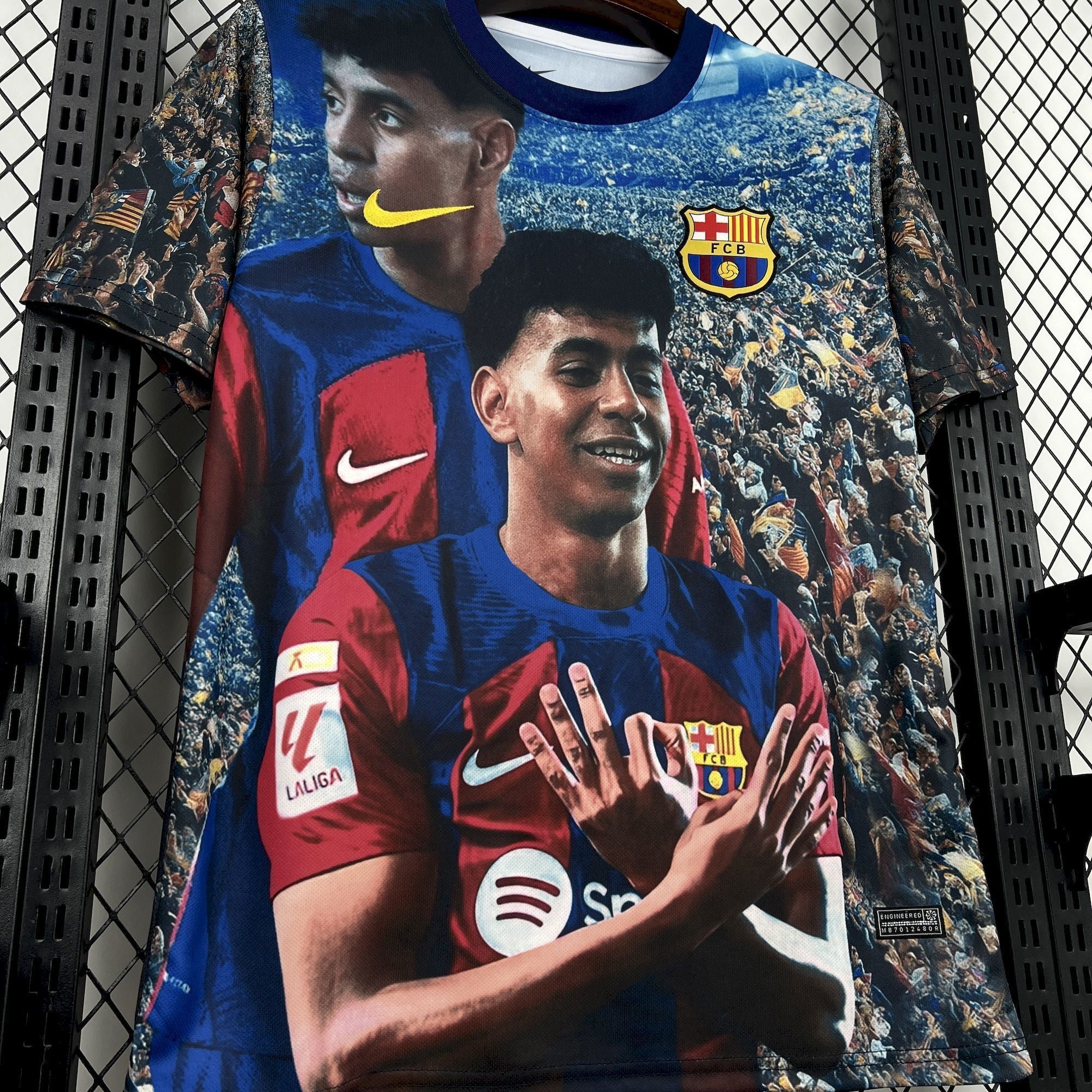 FC BARCELONE - MAILLOT CONCEPT "LAMINE YAMAL" 25/26
