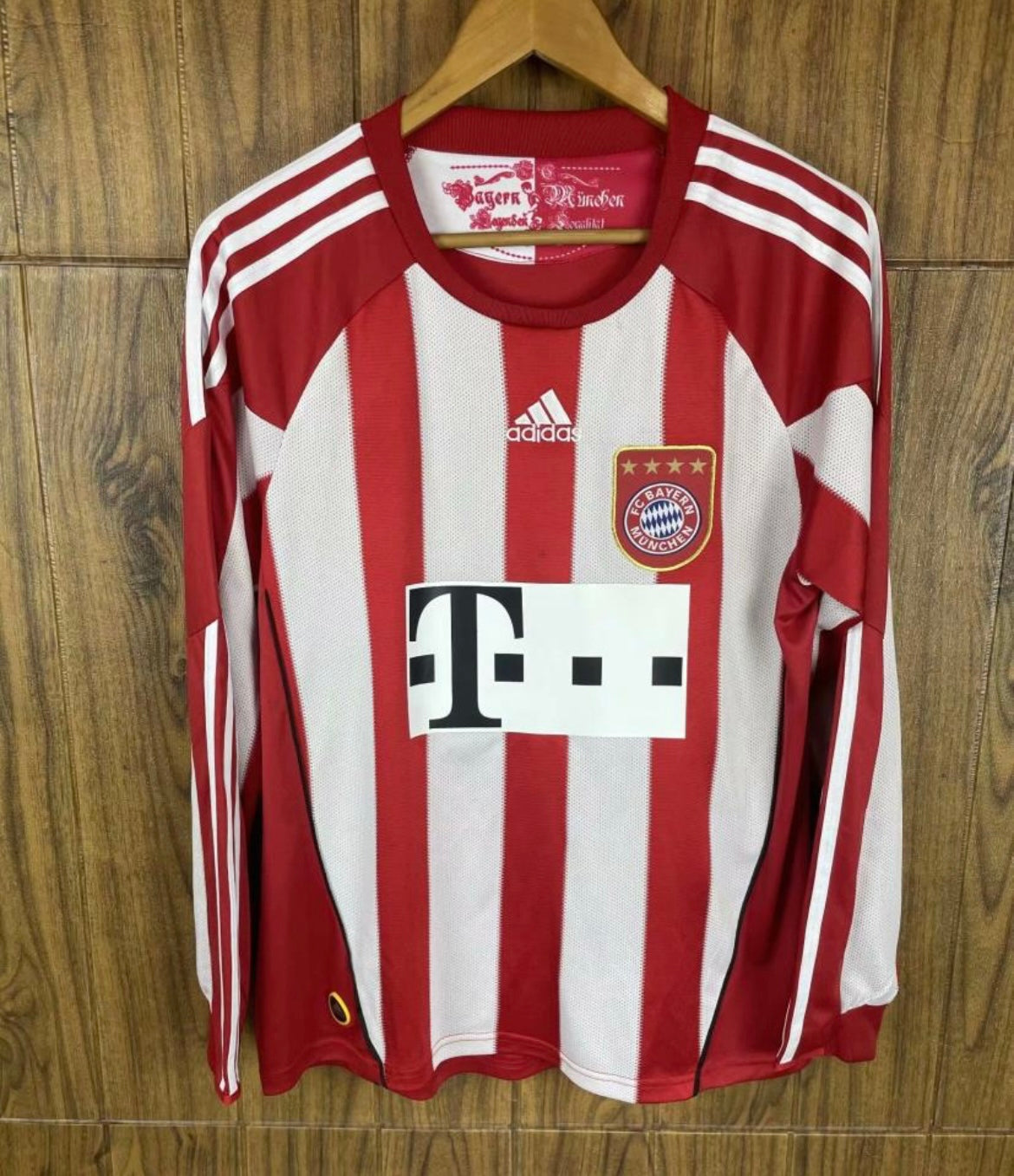 FC BAYERN - HOME LONG-SLEEVED SHIRT 10/11