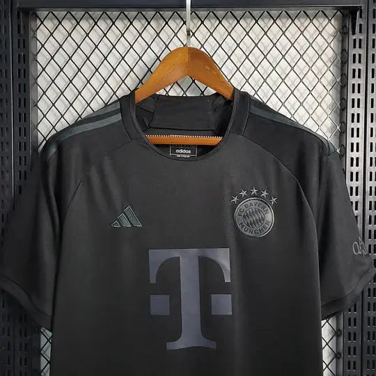Maillot Bayern Munich Édition Limitée 2023/2024 - Noir