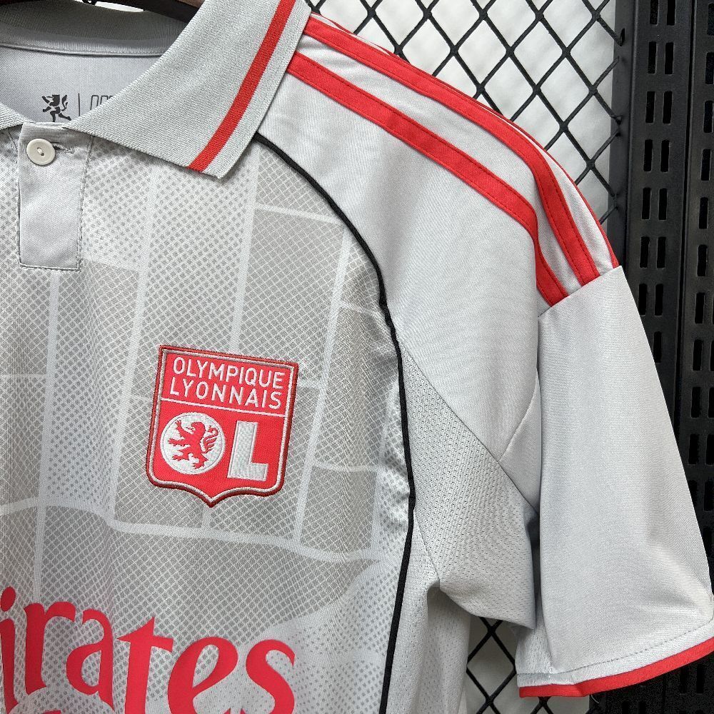 OLYMPIQUE LYONNAIS - MAILLOT EXTÉRIEUR THIRD 25/26
