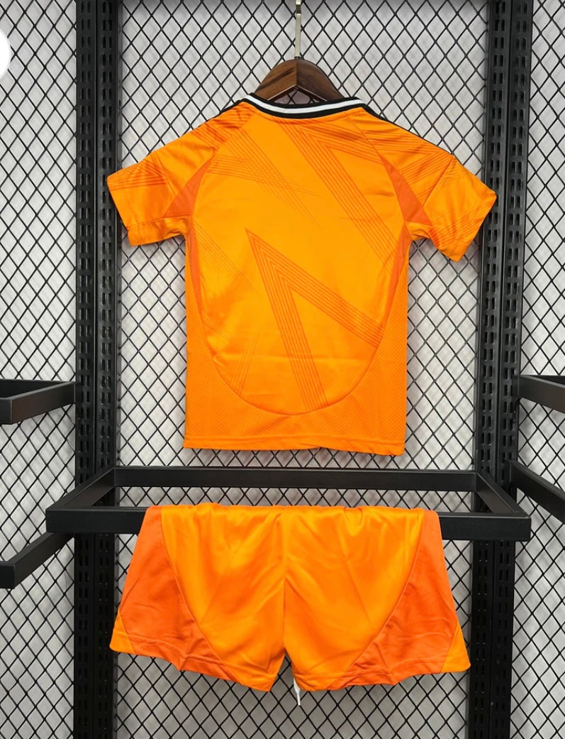 REAL MADRID - ENSEMBLE ENFANT EXTÉRIEUR 24/25