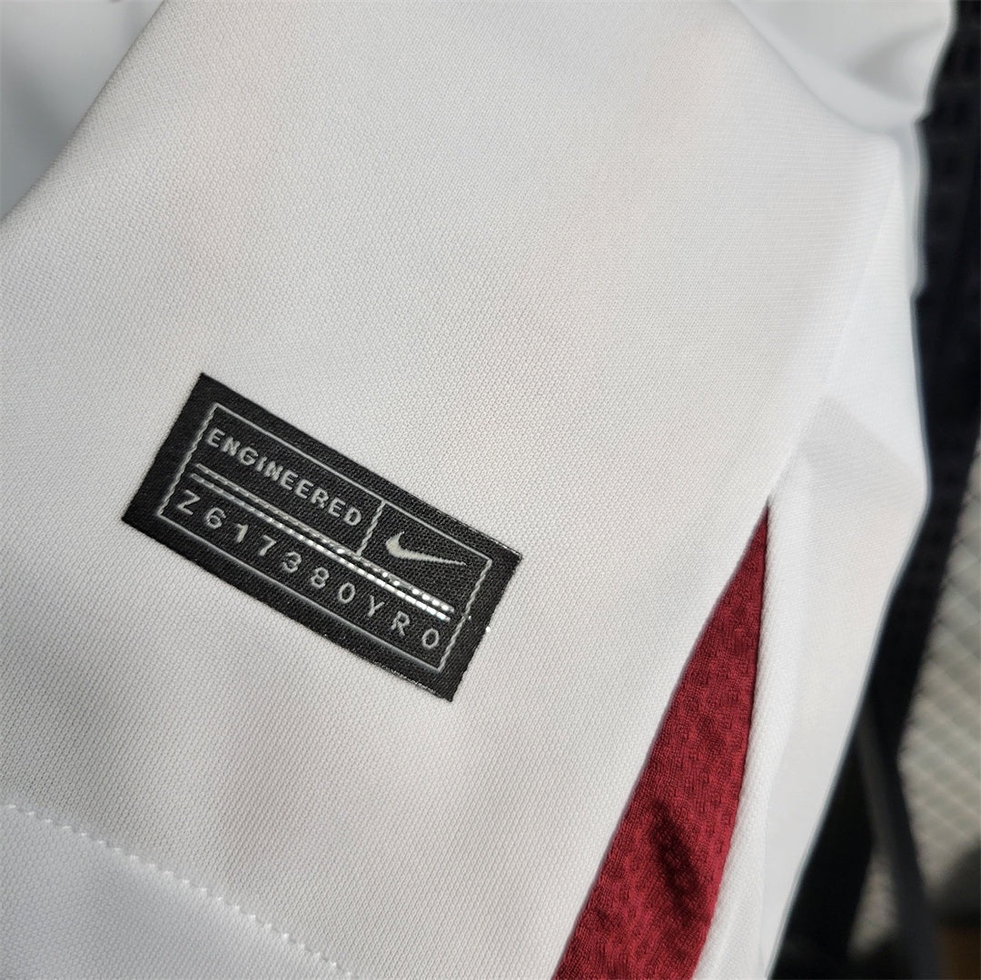 PARIS SAINT GERMAIN - MAILLOT ENTRAINEMENT 23/24
