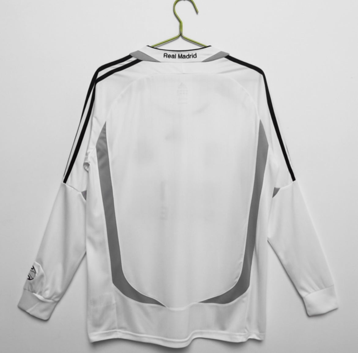 REAL MADRID - HOME LONG-SLEEVE JERSEY 06/07