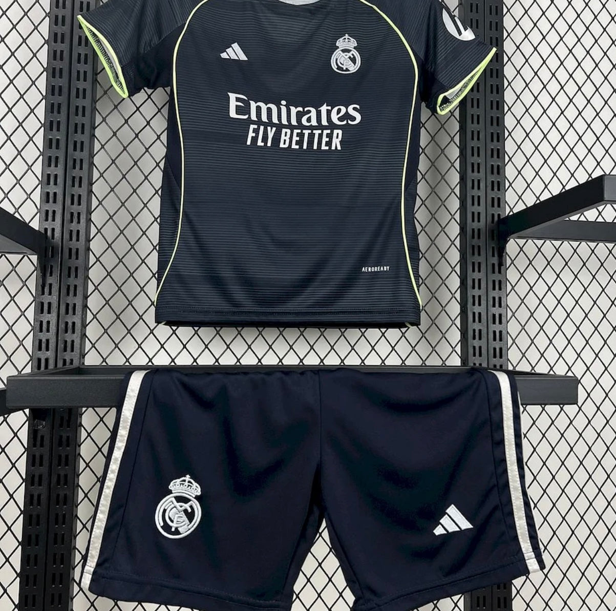 REAL MADRID - ENSEMBLE ENFANT EXTÉRIEUR 25/26