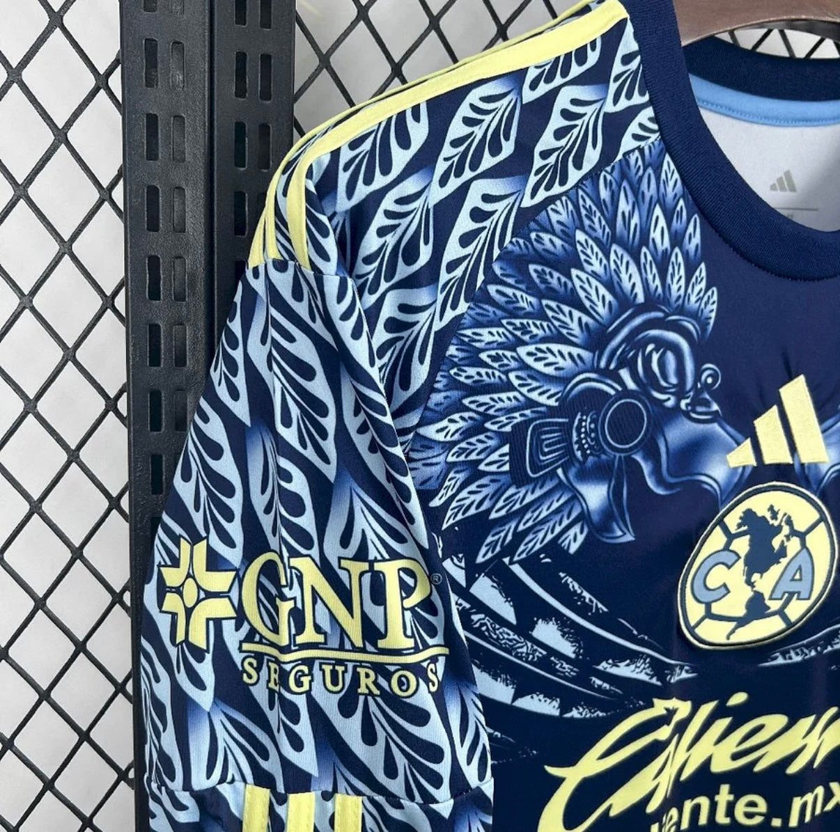 CLUB AMÉRICA - MAILLOT EXTÉRIEUR MANCHES LONGUES 25/26