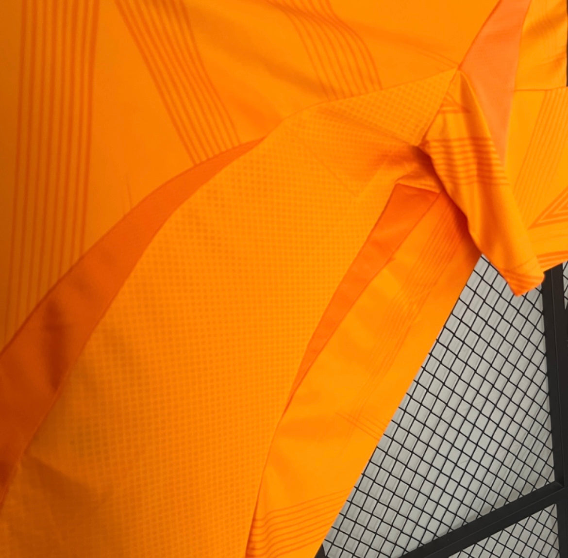 REAL MADRID - MAILLOT EXTÉRIEUR 24/25
