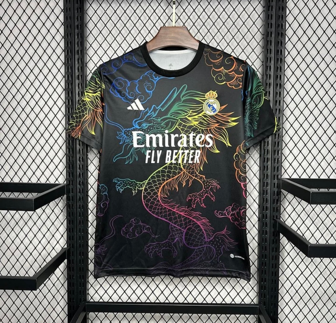 REAL MADRID - MAILLOT CONCEPT 24/25