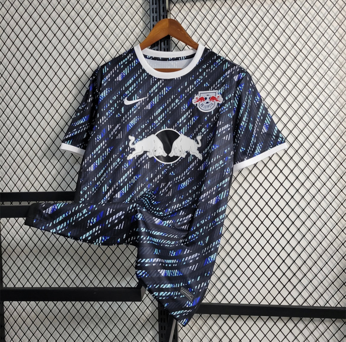 RB LEIPZIG - MAILLOT CONCEPT 23/24