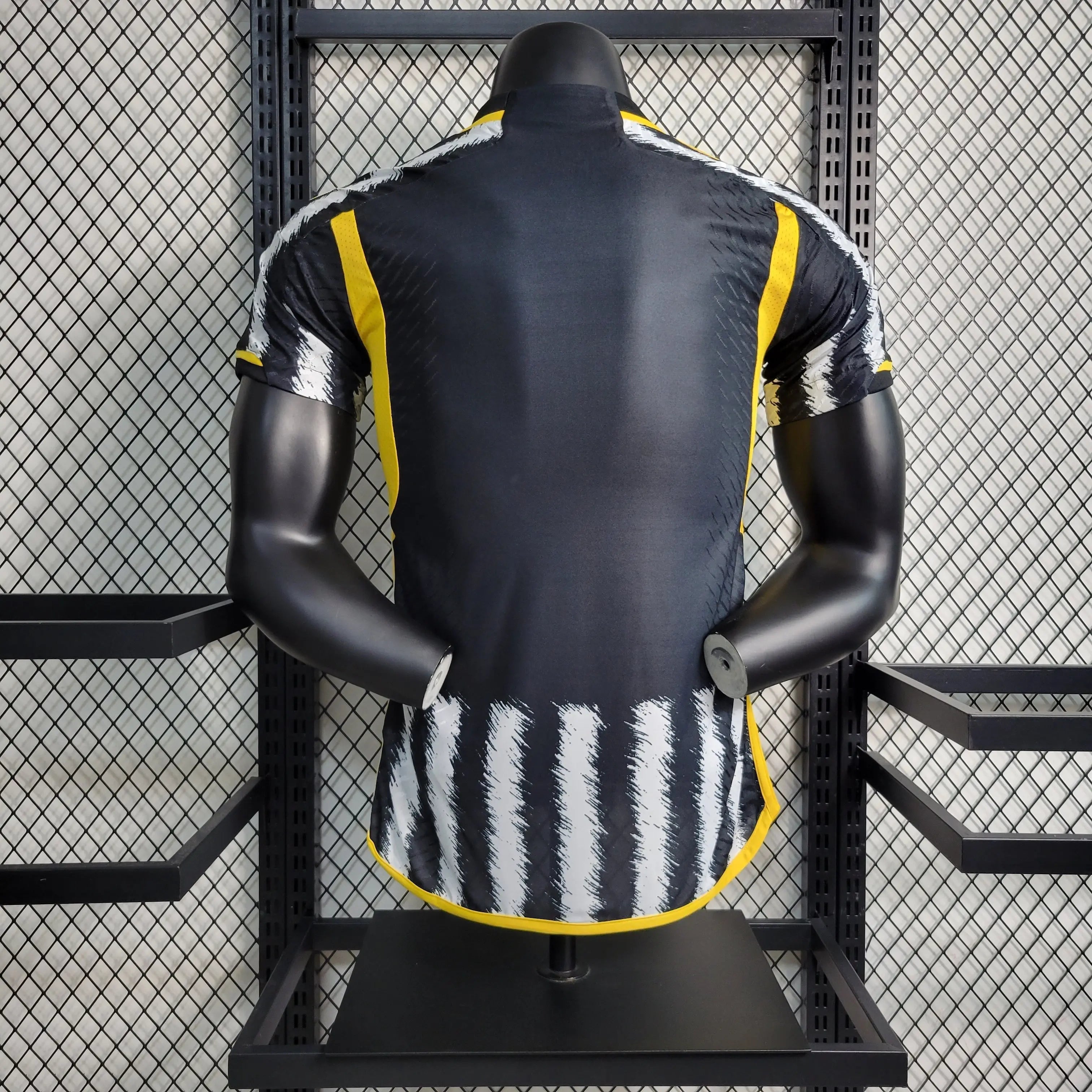 JUVENTUS - MAILLOT DOMICILE JOUEUR 23/24