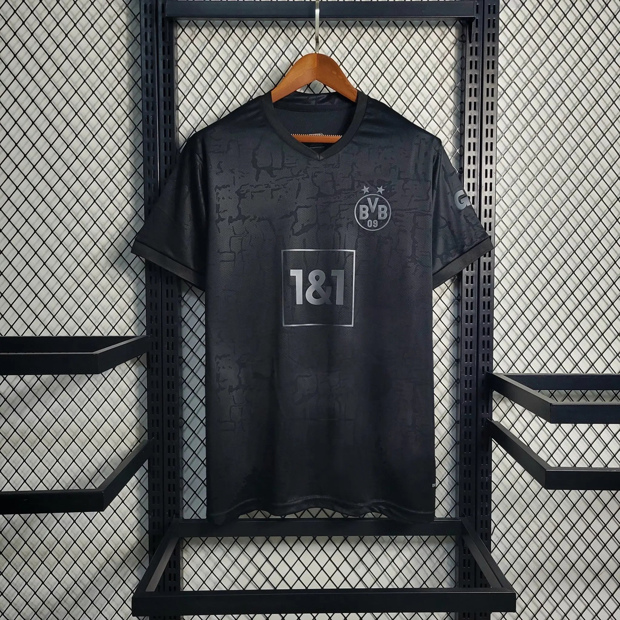 BVB DORTMUND - MAILLOT CONCEPT NOIR 23/24