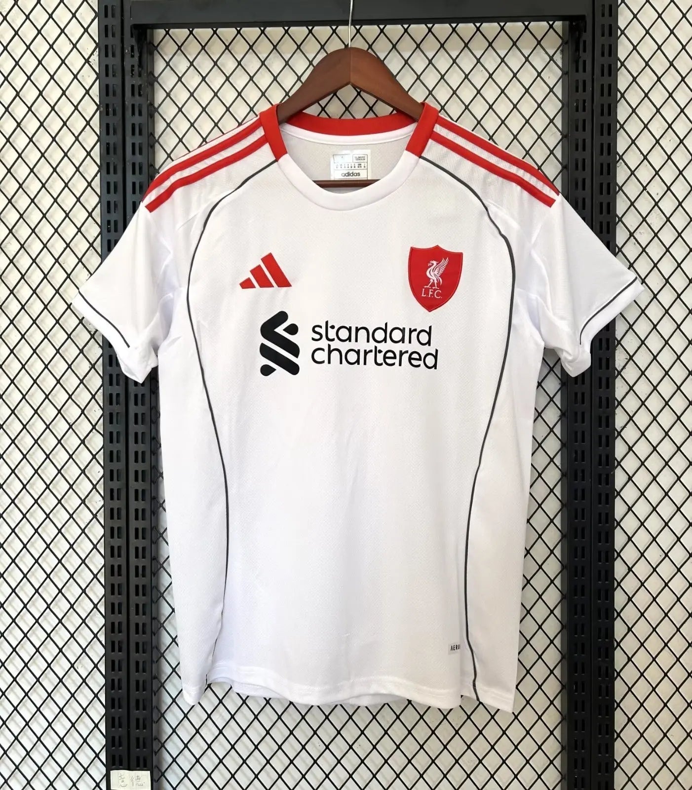 LIVERPOOL - MAILLOT SPÉCIAL 24/25