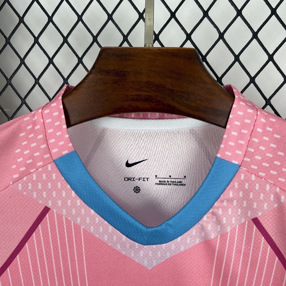 PARIS SAINT GERMAIN - "PINK" CONCEPT JERSEY 25/26