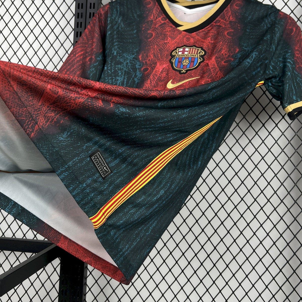 FC BARCELONE - MAILLOT CONCEPT 25/26