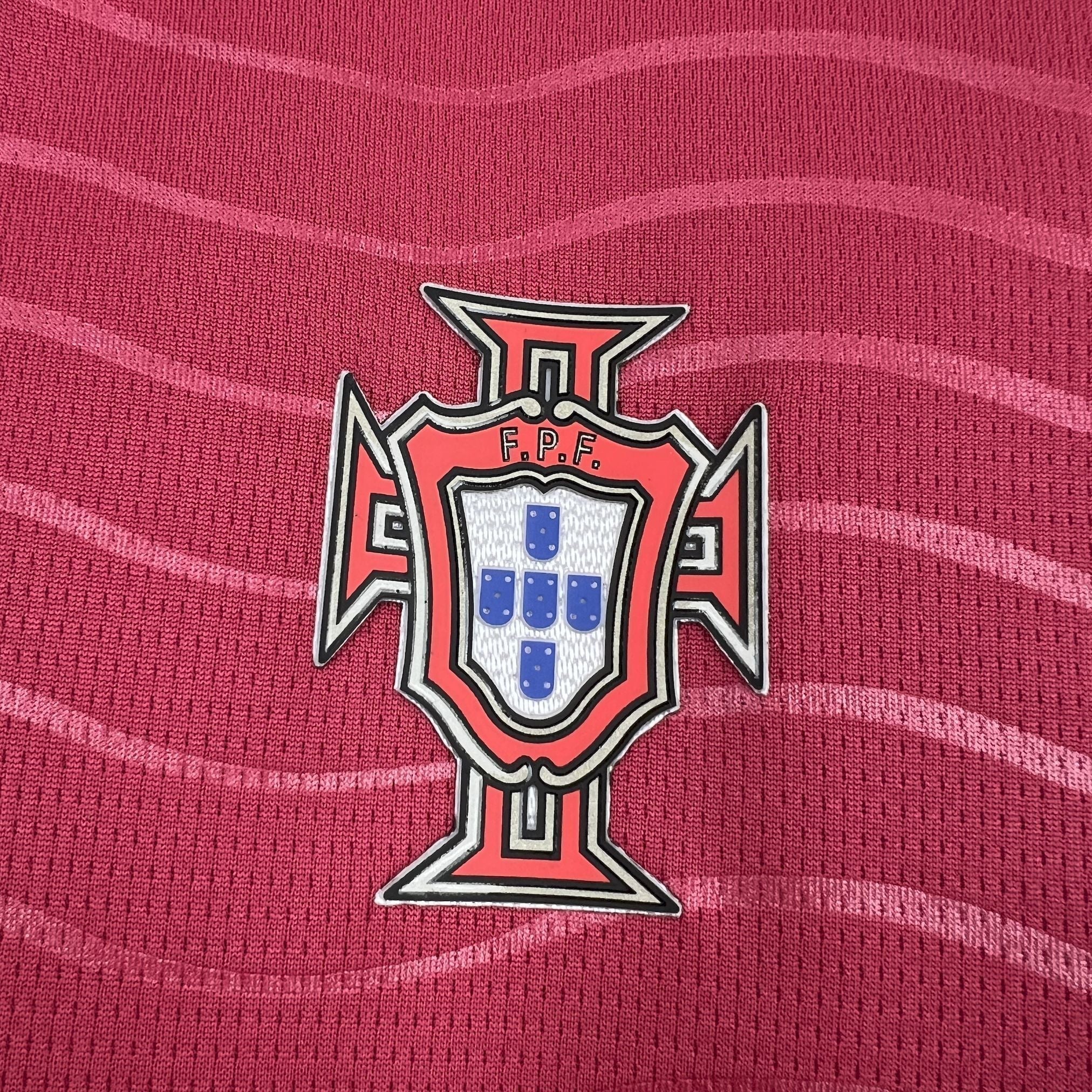 PORTUGAL - ENSEMBLE ENFANT DOMICILE 2026
