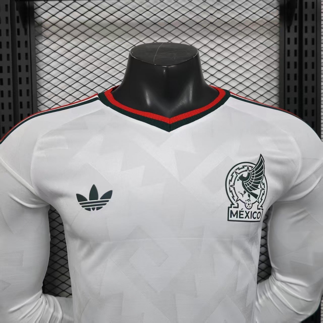 MÉXIQUE - MAILLOT EXTÉRIEUR JOUEUR MANCHES LONGUES 2026