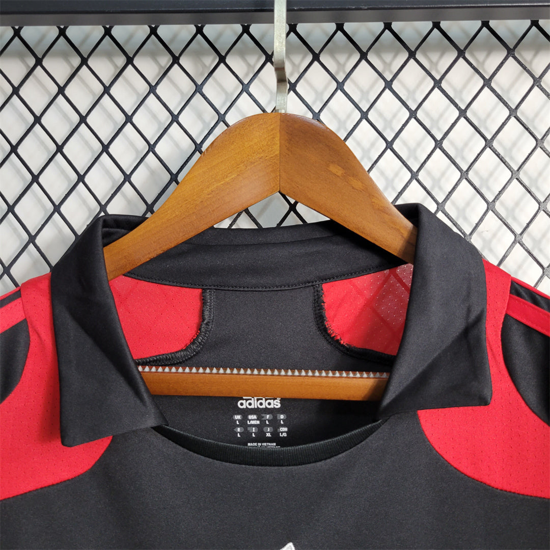 AC MILAN - MAILLOT EXTÉRIEUR THIRD RETRO 07/08