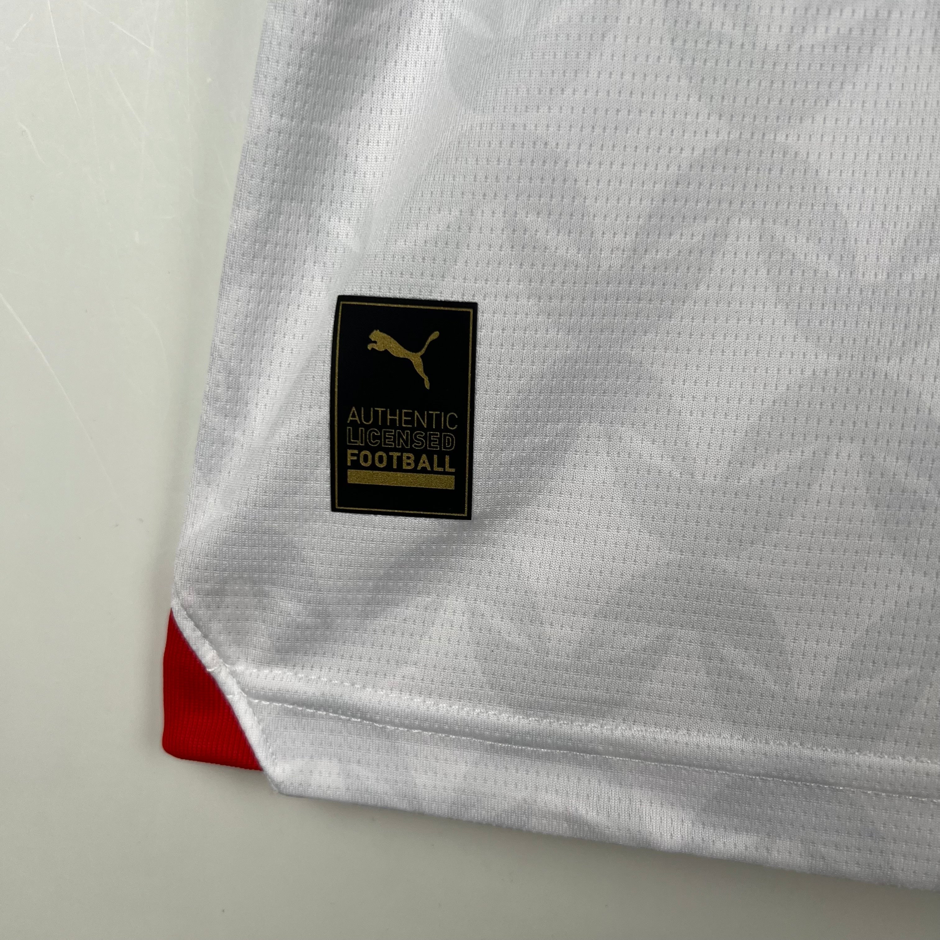 AC MILAN - MAILLOT EXTÉRIEUR 23/24