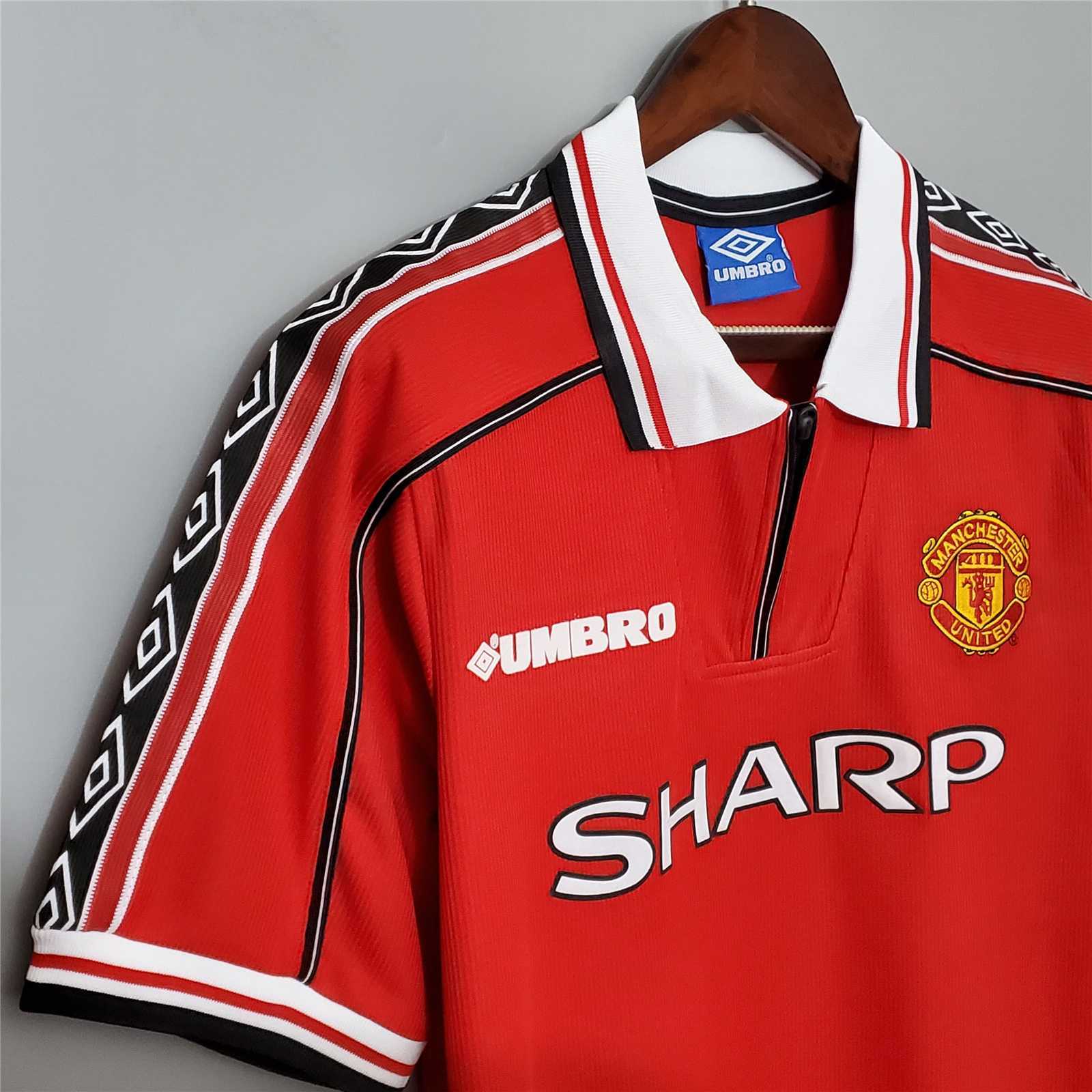 MANCHESTER UNITED - 98/99 RETRO HOME SHIRT