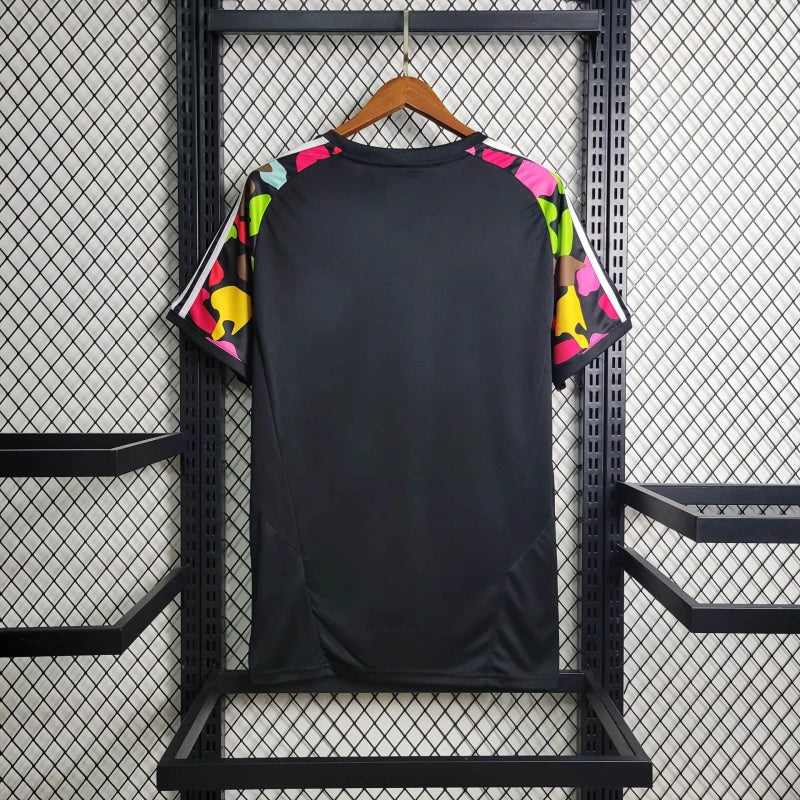 MANCHESTER UNITED - "LOVE UNITES" JERSEY 24/25
