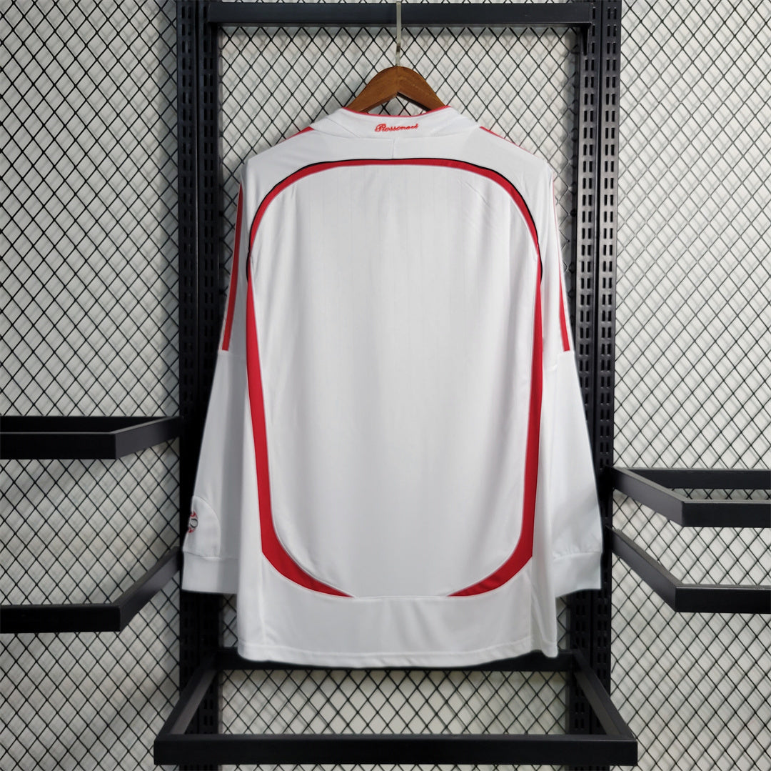 AC MILAN - MAILLOT EXTÉRIEUR MANCHES LONGUES RETRO 06/07