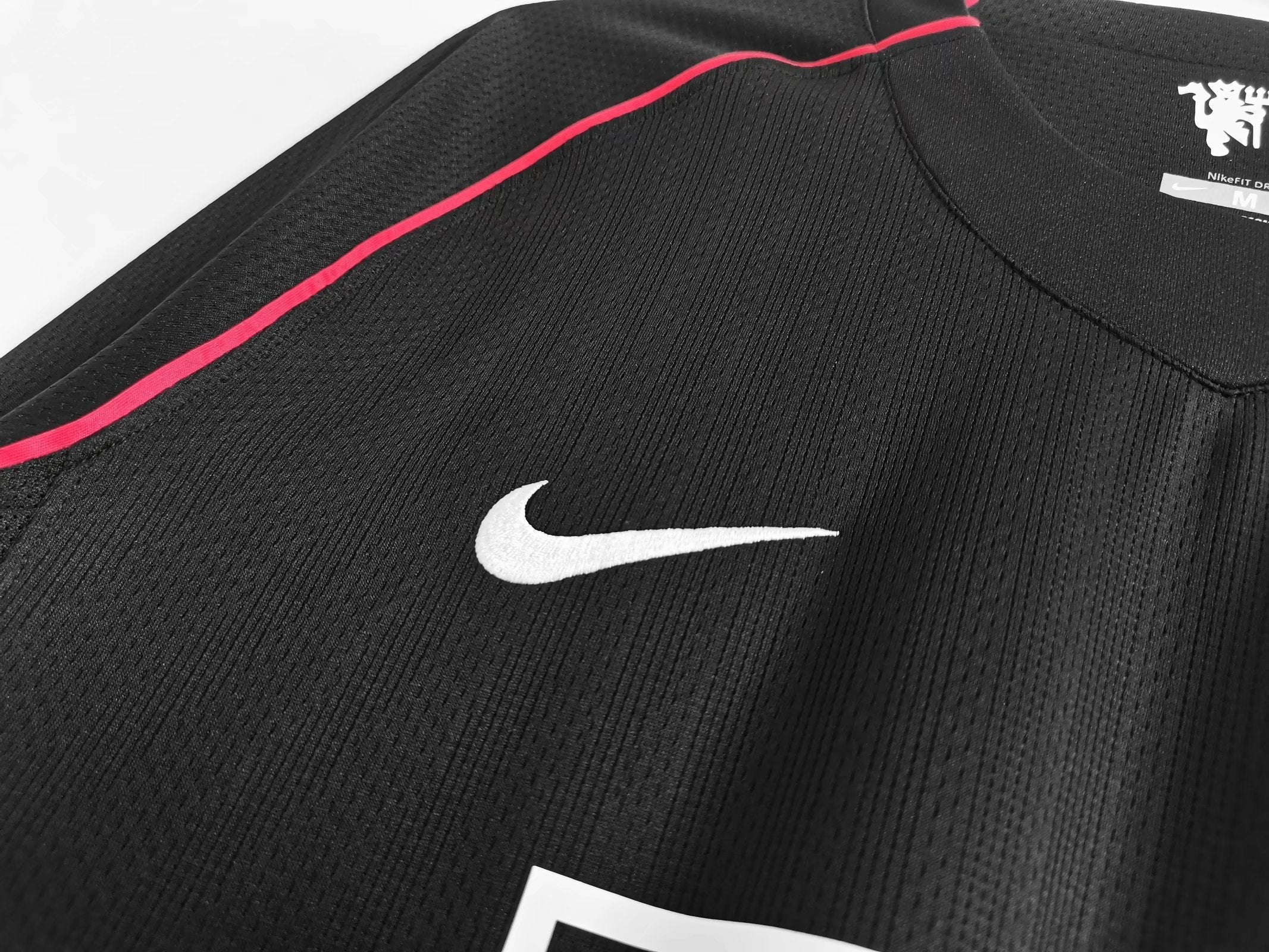 MANCHESTER UNITED - MAILLOT EXTÉRIEUR MANCHES LONGUES RETRO 07/08