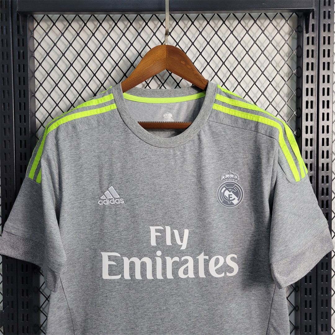 REAL MADRID - MAILLOT EXTÉRIEUR RETRO 15/16