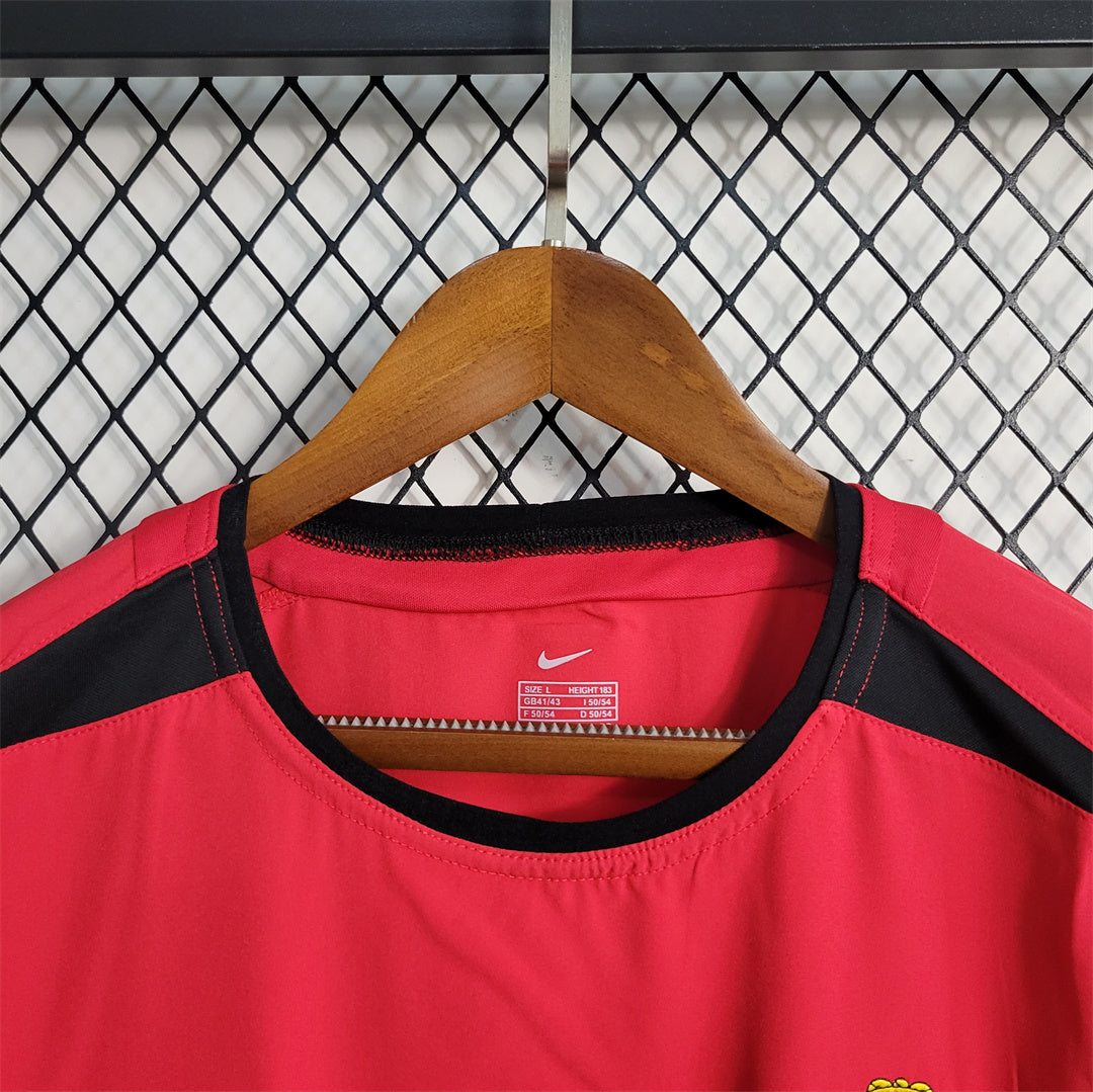 MANCHESTER UNITED - MAILLOT DOMICILE MANCHES LONGUES RETRO 02/04