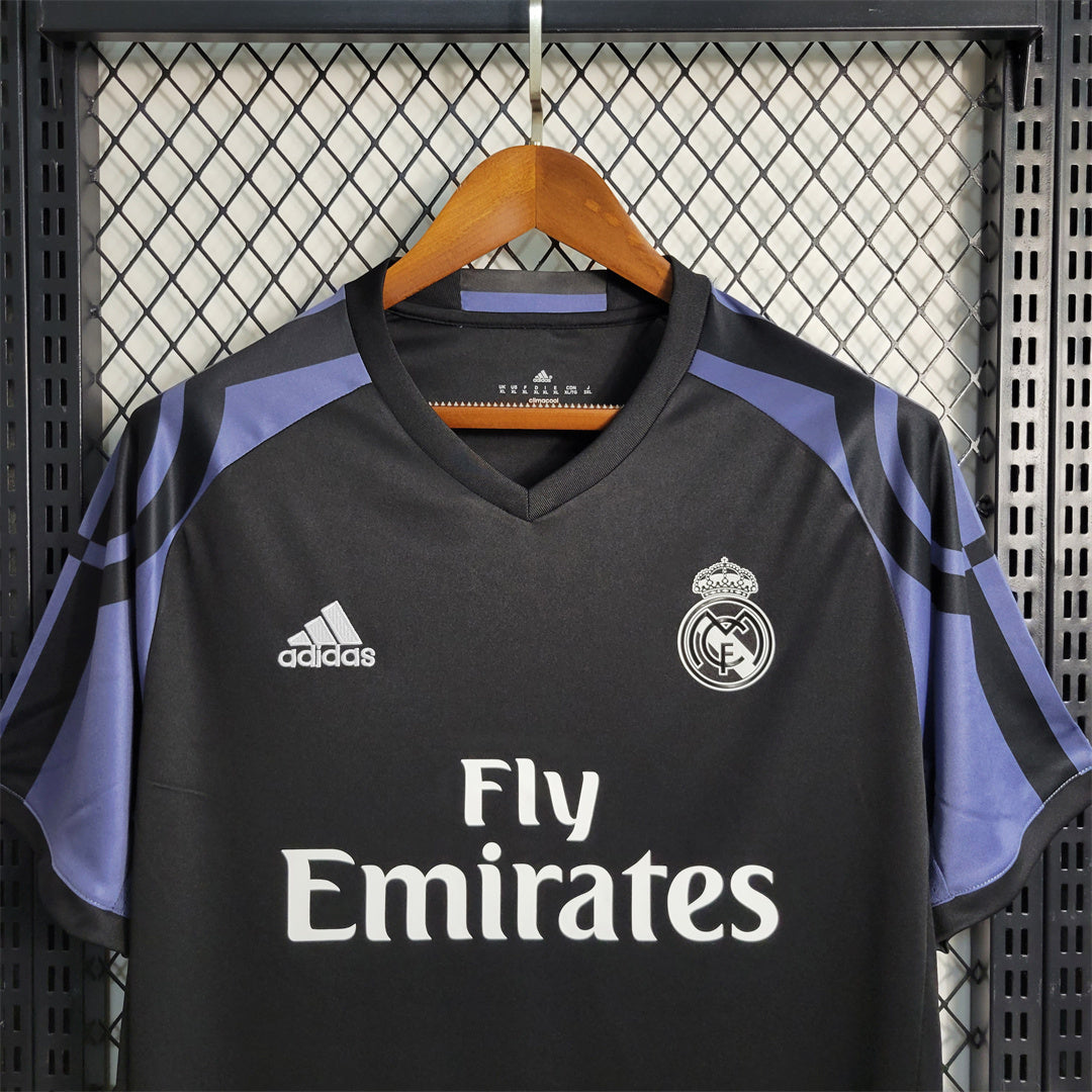 REAL MADRID - MAILLOT EXTÉRIEUR THIRD RETRO 16/17