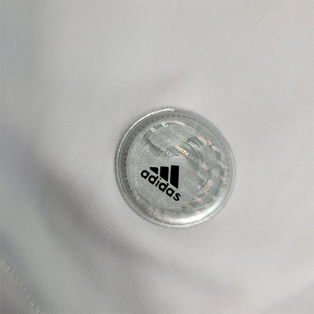 AC MILAN - MAILLOT EXTÉRIEUR RETRO 09/10
