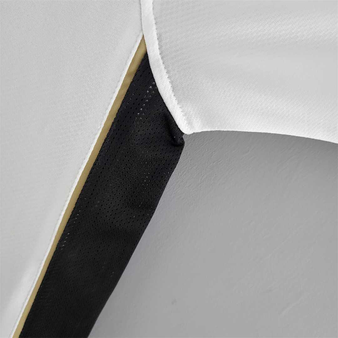 MANCHESTER UNITED - 06/07 AWAY RETRO SHIRT