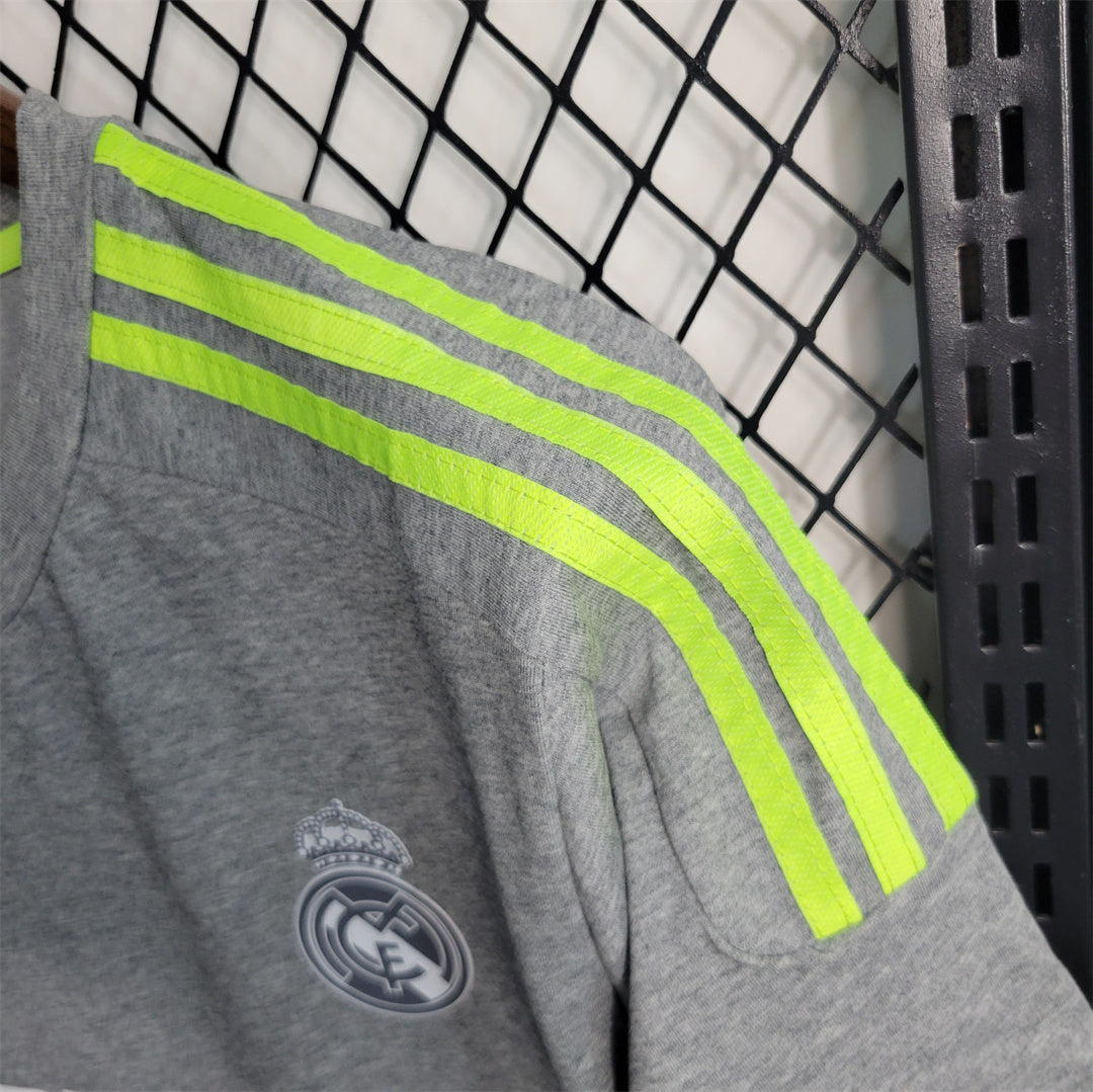 REAL MADRID - MAILLOT EXTÉRIEUR RETRO 15/16