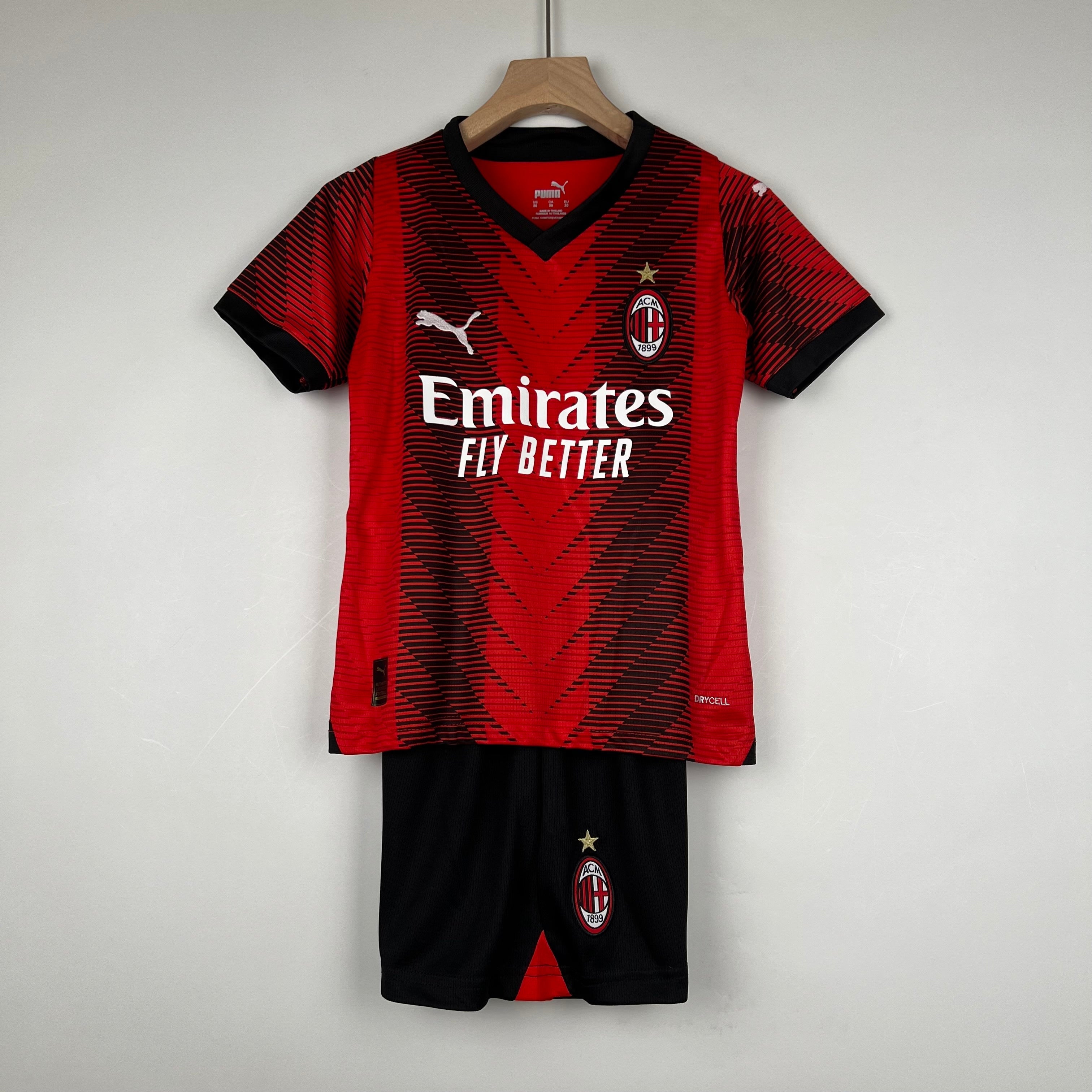 AC MILAN - ENSEMBLE ENFANT DOMICILE 23/24