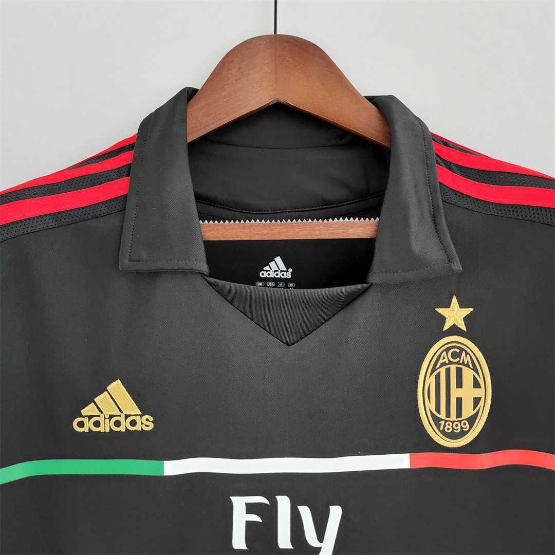 AC MILAN - MAILLOT EXTÉRIEUR THIRD RETRO 11/12
