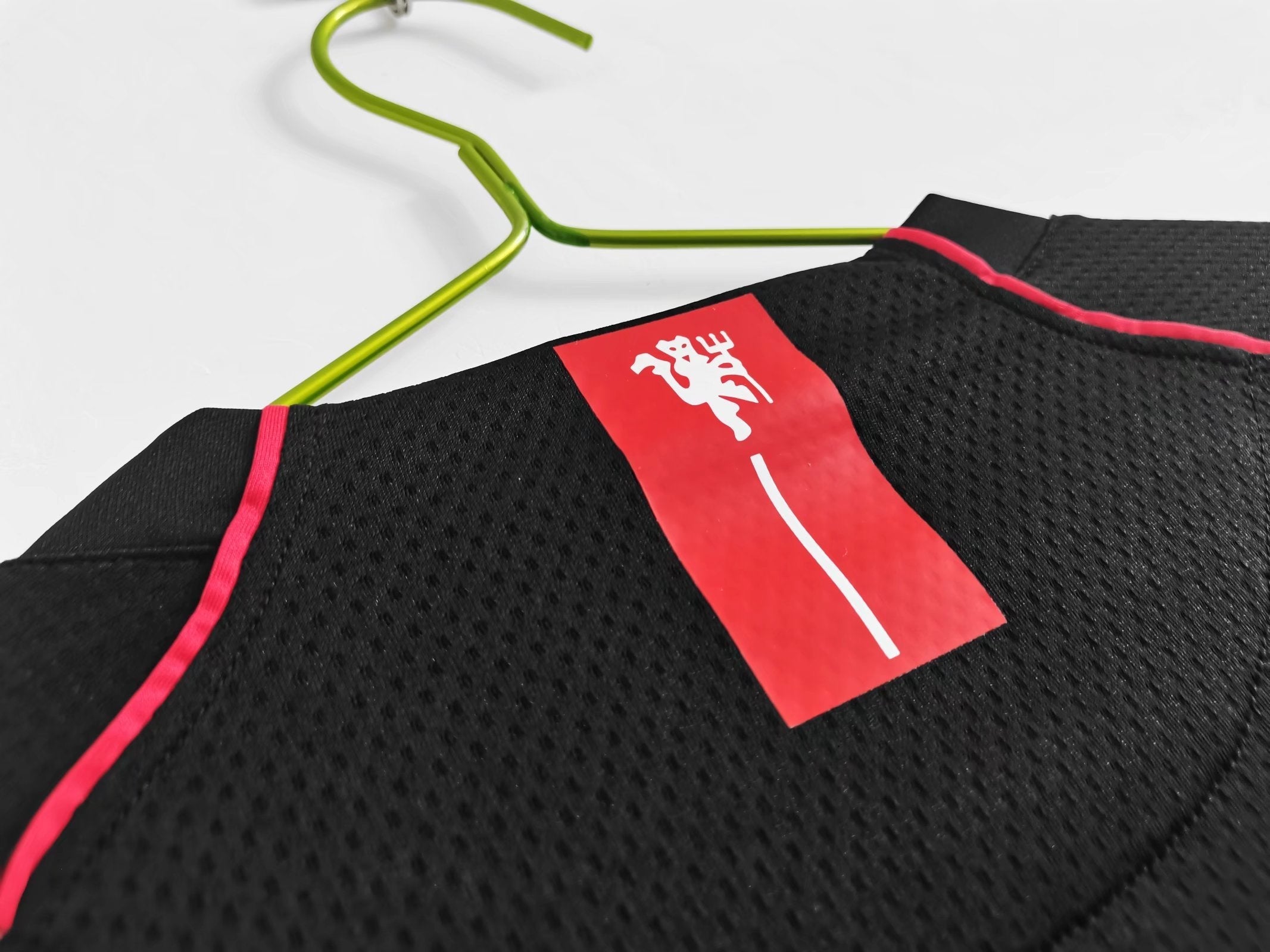MANCHESTER UNITED - MAILLOT EXTÉRIEUR MANCHES LONGUES RETRO 07/08