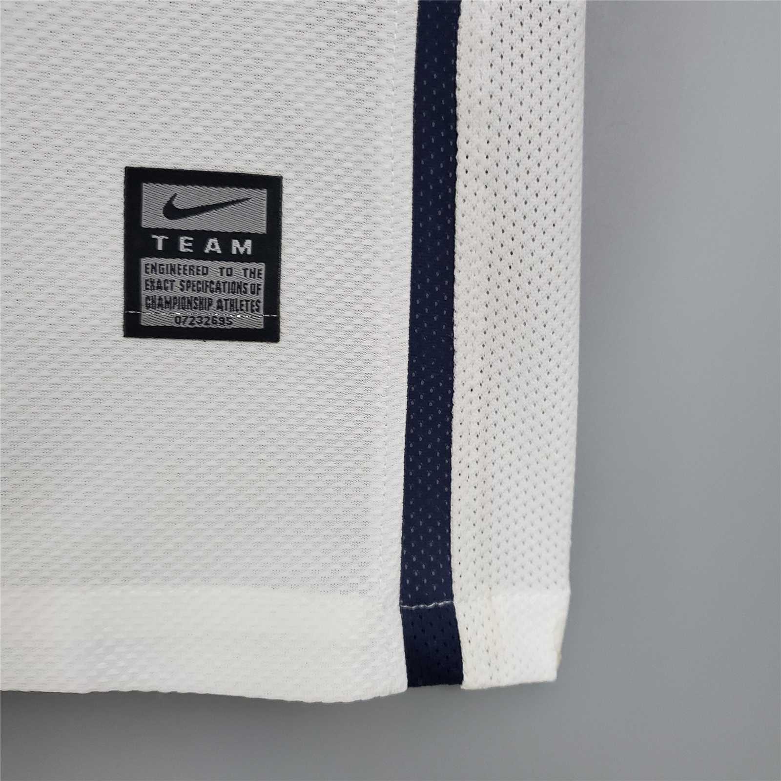 MANCHESTER UNITED - AWAY RETRO SHIRT 08/09