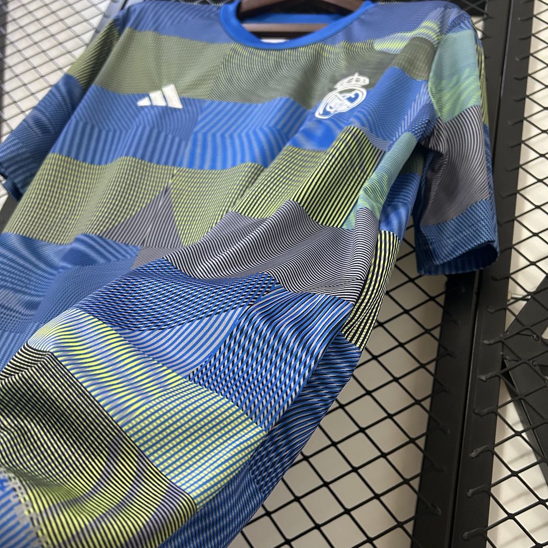 REAL MADRID - TRAINING JERSEY 25/26