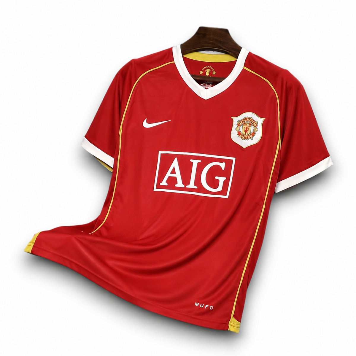 MANCHESTER UNITED - 06/07 RETRO HOME SHIRT