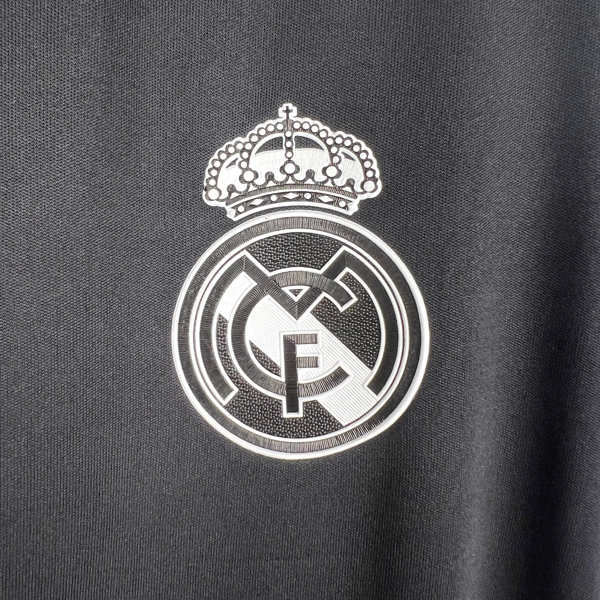 REAL MADRID - MAILLOT EXTÉRIEUR THIRD RETRO 16/17