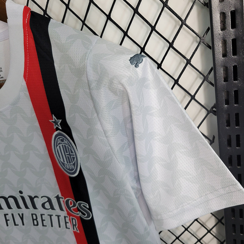 AC MILAN - ENSEMBLE ENFANT EXTÉRIEUR 23/24
