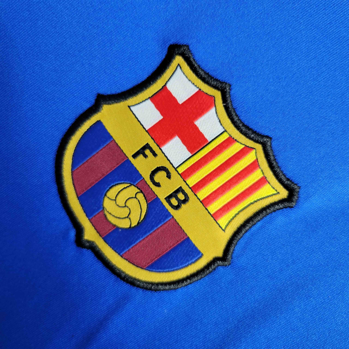 FC BARCELONE - MAILLOT ENTRAINEMENT 23/24